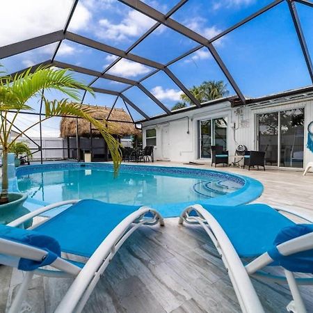 Private Heated Pool Villa In Ftl Near Beach フォート・ローダーデール エクステリア 写真