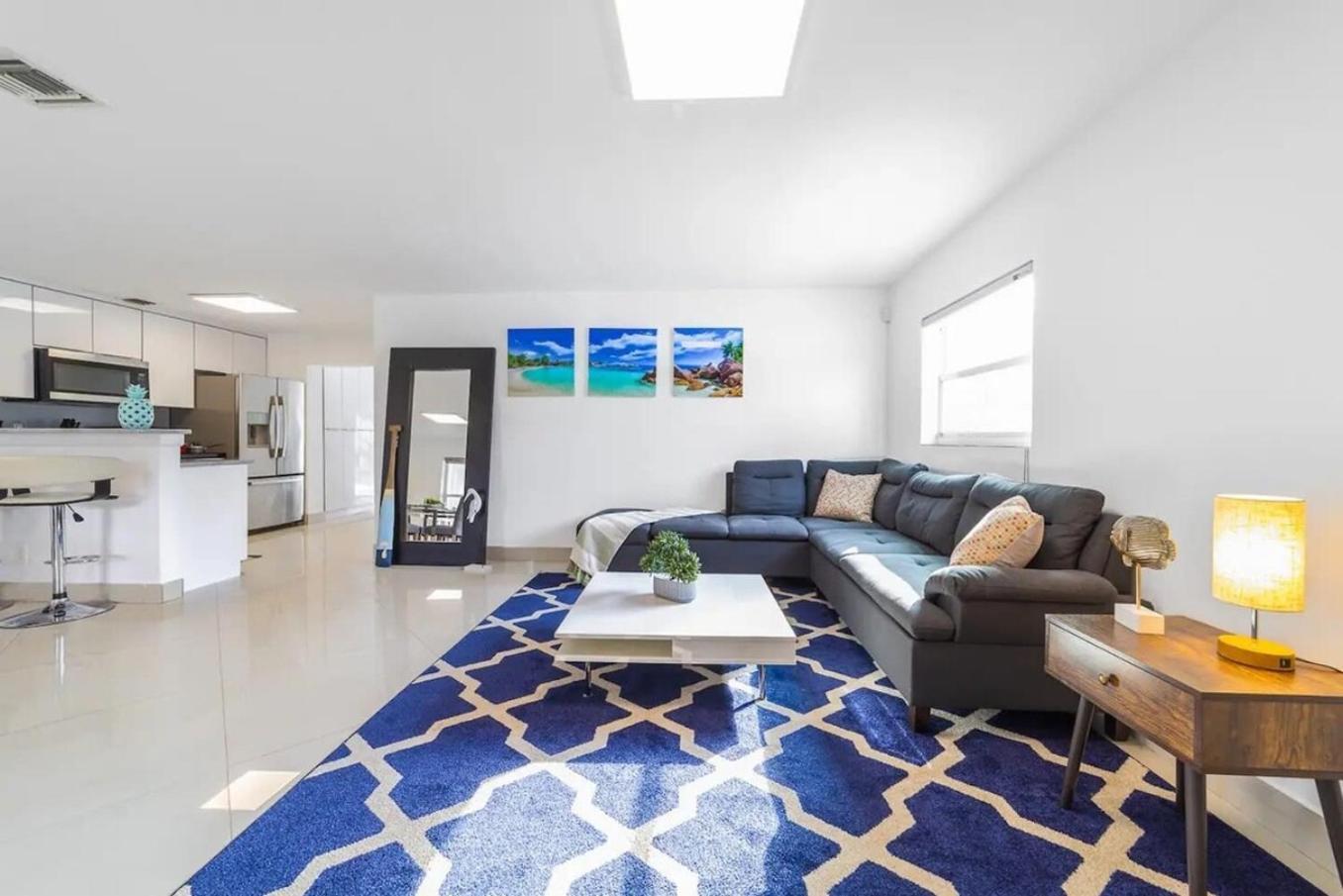 Private Heated Pool Villa In Ftl Near Beach フォート・ローダーデール エクステリア 写真